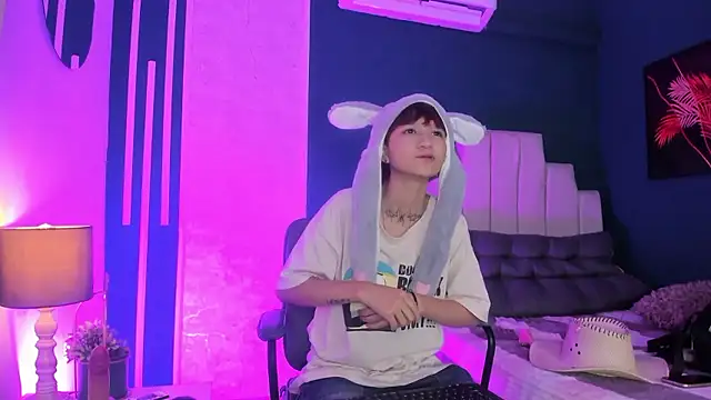 Jessi Suho online show from 01.12.26