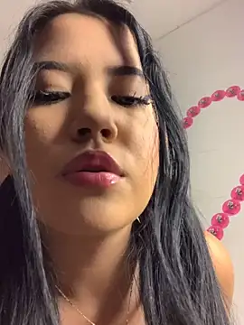 DulcePiink online show from 03.30.26