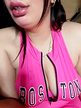 Snapshot of charmoutak_nada chatting on 01.12.26 charmoutak nada online show from 01.12.26