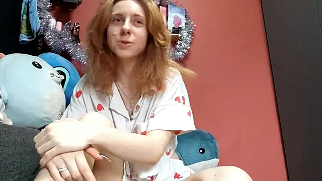 TiaraHenegan online show from 01.07.26