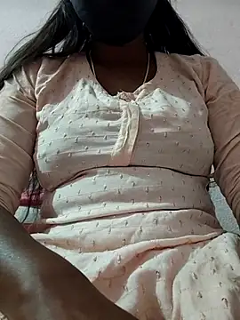 Snapshot of PRAPTITELUGU chatting on 02.07.26 PRAPTITELUGU online show from 02.07.26