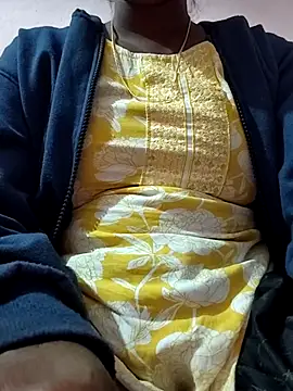 Snapshot of PRAPTITELUGU chatting on 02.08.26 PRAPTITELUGU online show from 02.08.26