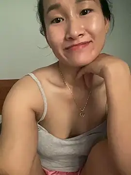 Snapshot of siorin_24 chatting on 06.18.26 siorin 24 online show from 06.18.26