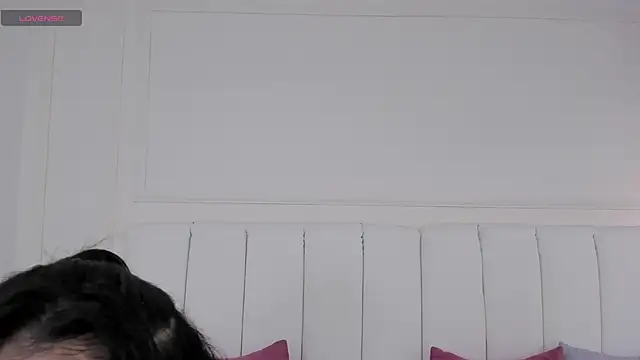 Snapshot of luna_velvvet chatting on 01.14.26 luna velvvet online show from 01.14.26