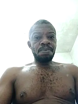 Snapshot of Negaomalinha1 chatting on 04.16.26 Negaomalinha1 online show from 04.16.26