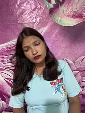 Snapshot of Priyaa_1433 chatting on 08.03.26 Priyaa 1433 online show from 08.03.26