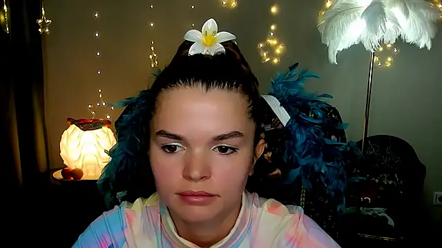 Snapshot of SaraGolben chatting on 01.12.26 SaraGolben online show from 01.12.26