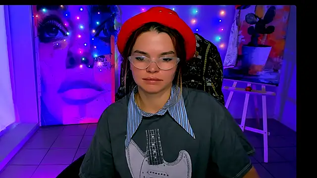 Snapshot of SaraGolben chatting on 01.13.26 SaraGolben online show from 01.13.26