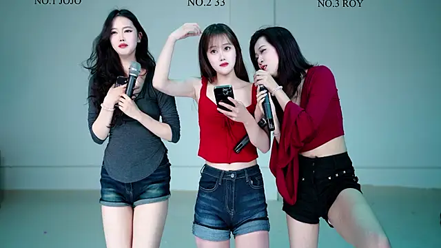 QIANXI 004 online show from 03.08.26