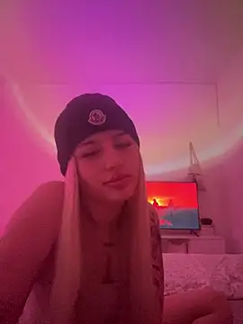 Snapshot of samybabe chatting on 01.14.26 samybabe online show from 01.14.26