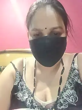 Snapshot of 01Roshani chatting on 06.21.26 01Roshani online show from 06.21.26