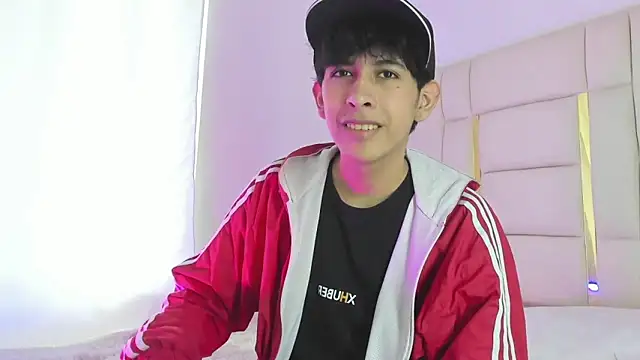 Snapshot of julian_xx chatting on 06.01.26 julian xx online show from 06.01.26