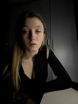 LisaWhitexz online show from 01.10.26