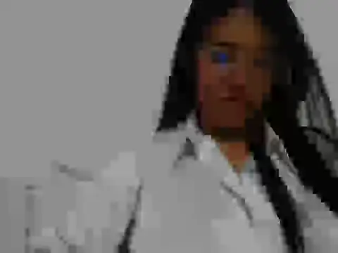 Snapshot of Elizabeth_manzon chatting on 05.06.26 Elizabeth manzon online show from 05.06.26