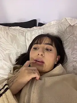 Roseholden online show from 04.25.26