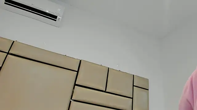 Snapshot of alejandra_loppez chatting on 02.25.26 alejandra loppez online show from 02.25.26