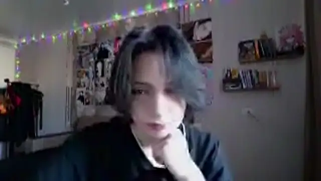 LxayBloom online show from 01.16.26