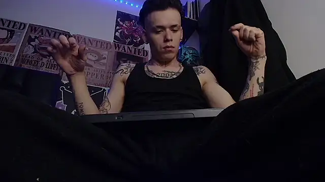 Snapshot of Anhony_Muscle chatting on 01.19.26 Anhony Muscle online show from 01.19.26