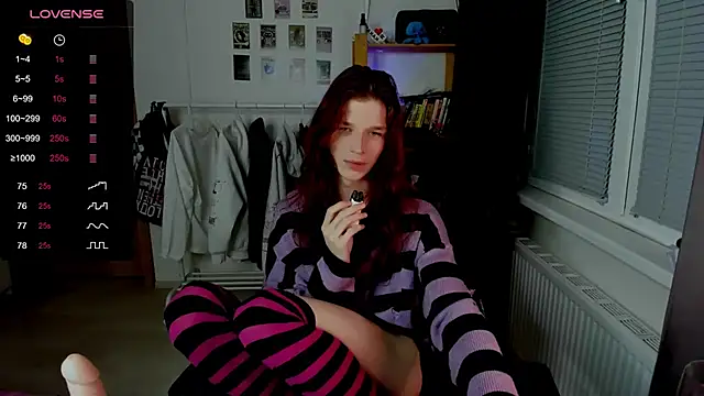 Snapshot of iceseeker2 chatting on 04.02.26 iceseeker2 online show from 04.02.26