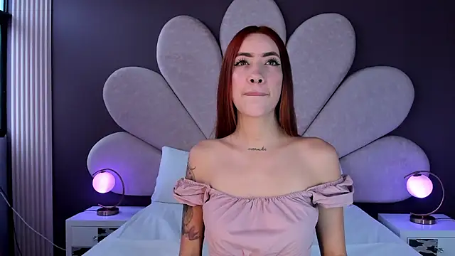 LolaGray   online show from 02.17.26