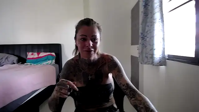 SarahDaniels33 online show from 01.13.26