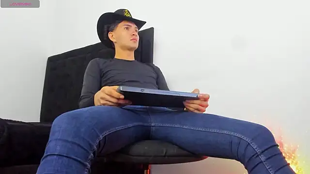 camilo model online show from 03.01.26