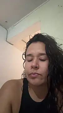 Snapshot of lannabellx chatting on 06.20.26 lannabellx online show from 06.20.26