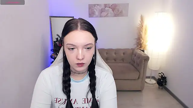 Emily tender online show from 01.08.26