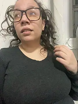 bellakay19 online show from 01.16.26