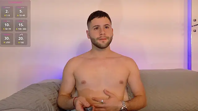 Snapshot of AndyKnoxx chatting on 03.06.26 AndyKnoxx online show from 03.06.26