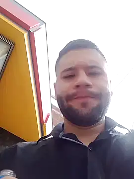 Snapshot of AndyKnoxx chatting on 03.18.26 AndyKnoxx online show from 03.18.26