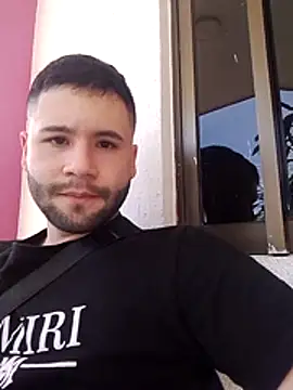 Snapshot of AndyKnoxx chatting on 04.02.26 AndyKnoxx online show from 04.02.26