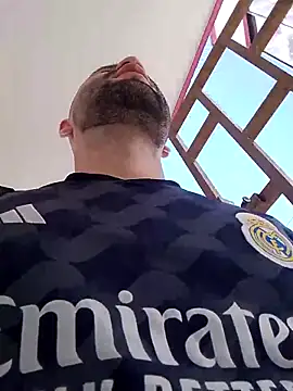 Snapshot of AndyKnoxx chatting on 04.14.26 AndyKnoxx online show from 04.14.26