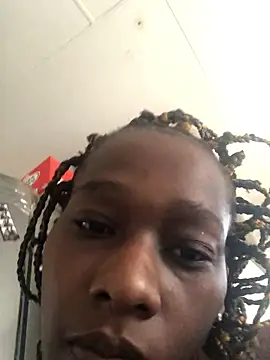 Snapshot of bubbly_tee chatting on 01.10.26 bubbly tee online show from 01.10.26