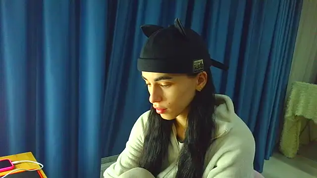 Vlada Elfie online show from 02.08.26