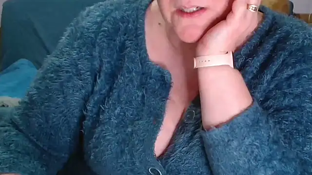 xmyriamx online show from 04.25.26