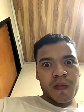 Matiivan online show from 01.08.26