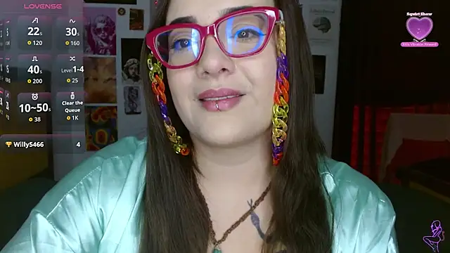 Snapshot of Nova-Satela chatting on 05.11.26 Nova-Satela online show from 05.11.26