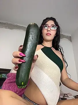 dani bela online show from 04.14.26