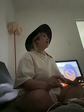 Lililuxx online show from 03.29.26