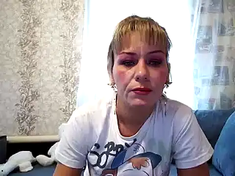 MissKryss online show from 02.07.26