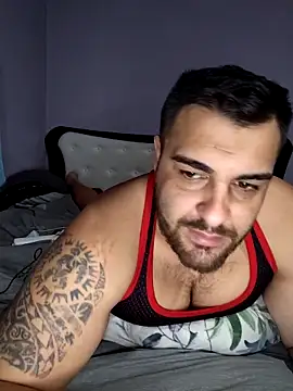 Snapshot of Attila98 chatting on 02.08.26 Attila98 online show from 02.08.26