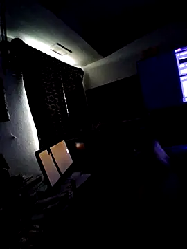 Snapshot of Silencio26 chatting on 06.24.26 Silencio26 online show from 06.24.26