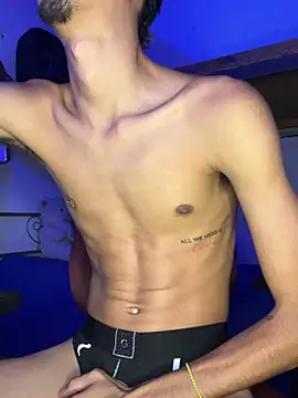 Snapshot of alexx_23cm chatting on 04.06.26 alexx 23cm online show from 04.06.26