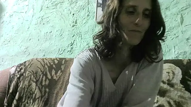 Snapshot of _wolfxsnowy_ chatting on 05.31.26 wolfxsnowy online show from 05.31.26