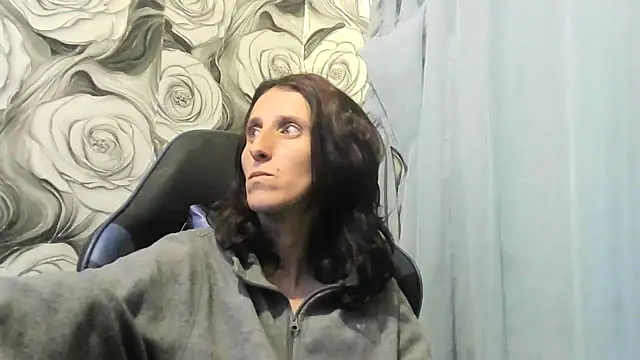 Snapshot of _wolfxsnowy_ chatting on 06.03.26 wolfxsnowy online show from 06.03.26