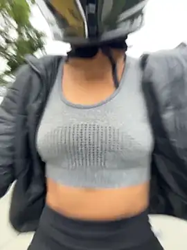 TaylorrHill online show from 03.12.26