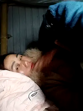 Snapshot of alycen chatting on 01.08.26 alycen online show from 01.08.26