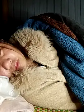 Snapshot of alycen chatting on 01.09.26 alycen online show from 01.09.26