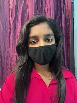 HotxAnamika online show from 02.18.26